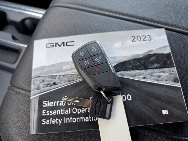 2023 GMC Sierra 1500 SLT