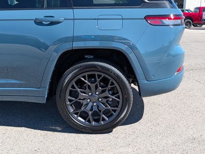 2026 Jeep Grand Cherokee Summit