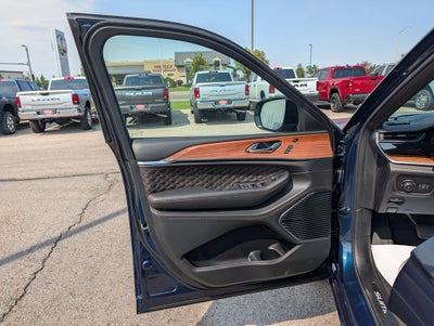 2026 Jeep Grand Cherokee Summit