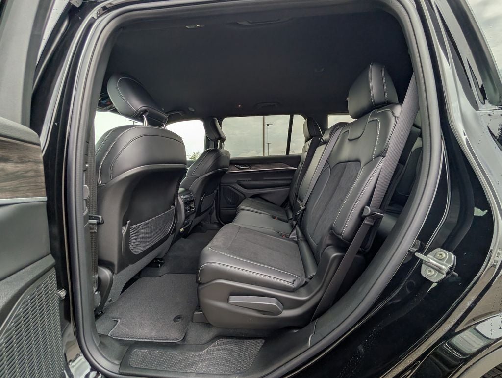 2026 Jeep Grand Cherokee L Altitude