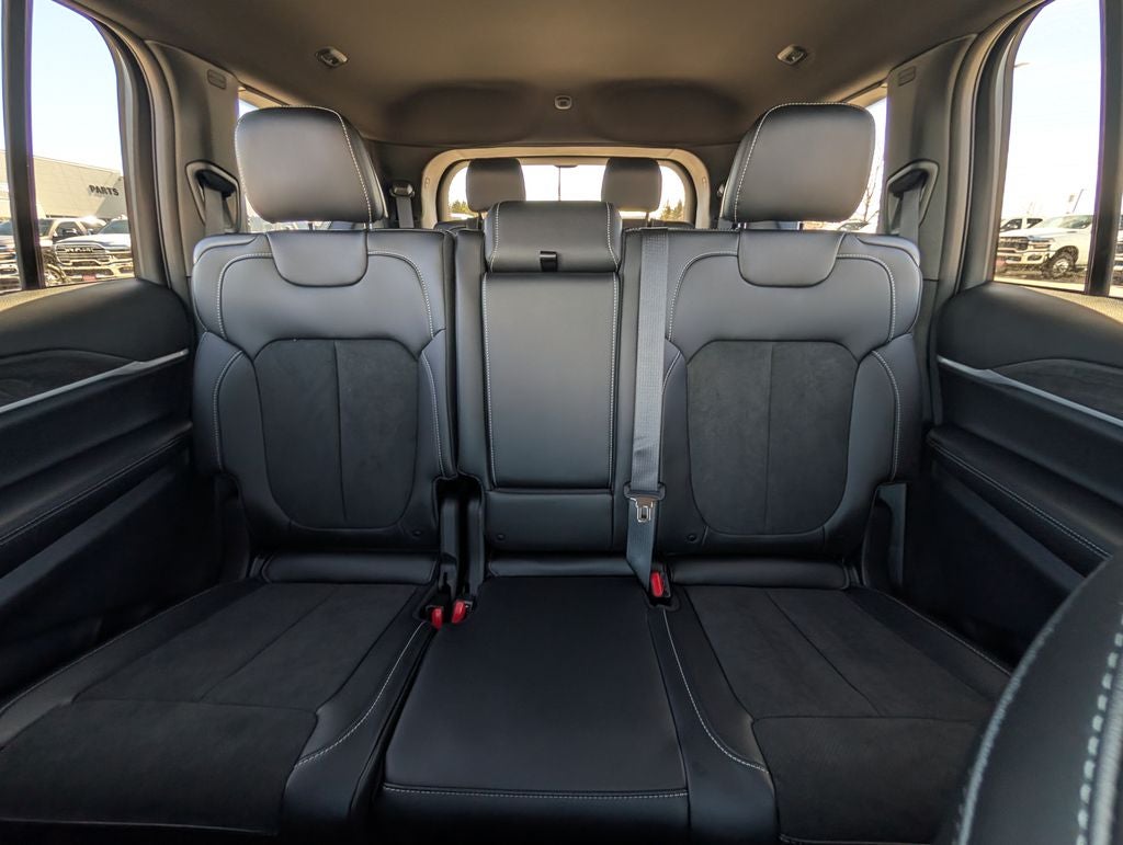 2026 Jeep Grand Cherokee L Altitude