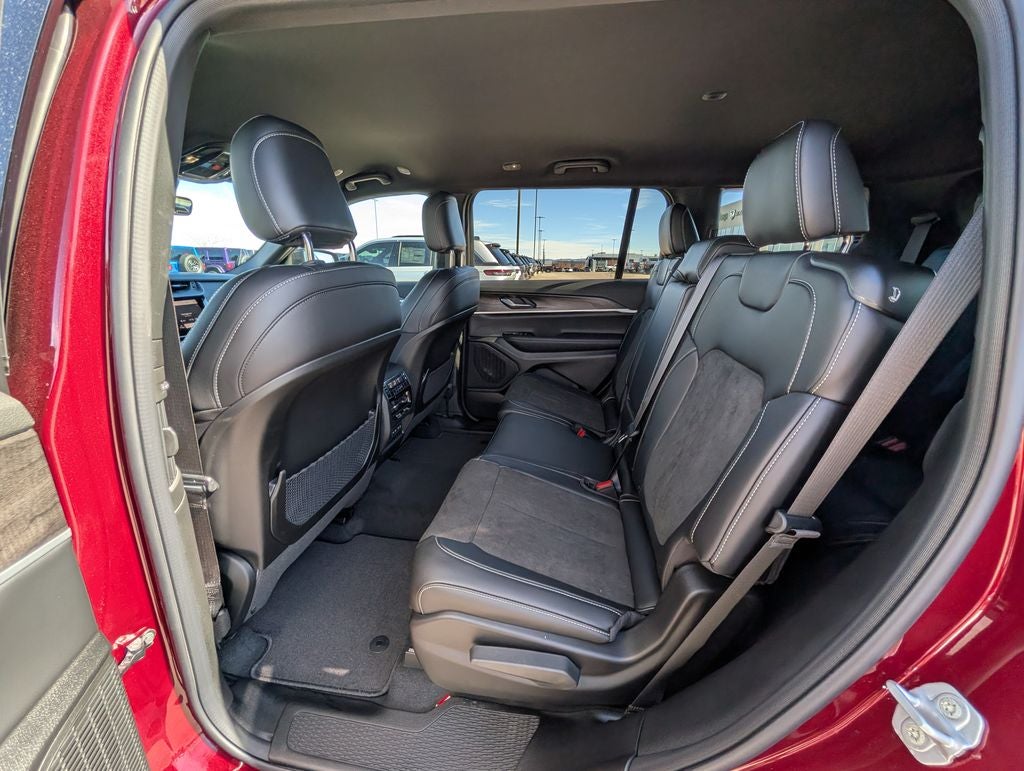 2026 Jeep Grand Cherokee L Altitude