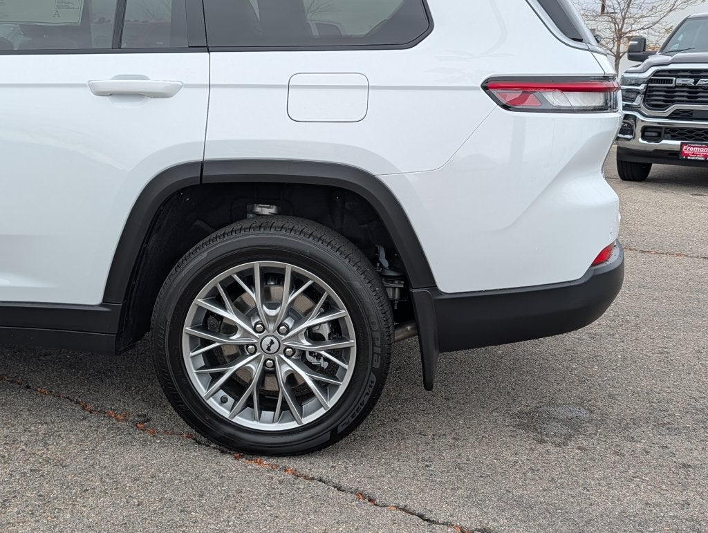 2027 Jeep Grand Cherokee L L LIMITED 4X4