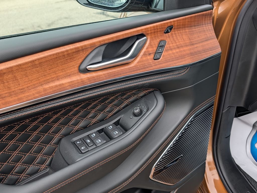 2026 Jeep Grand Cherokee L Summit