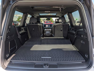 2026 Jeep Grand Wagoneer Upland