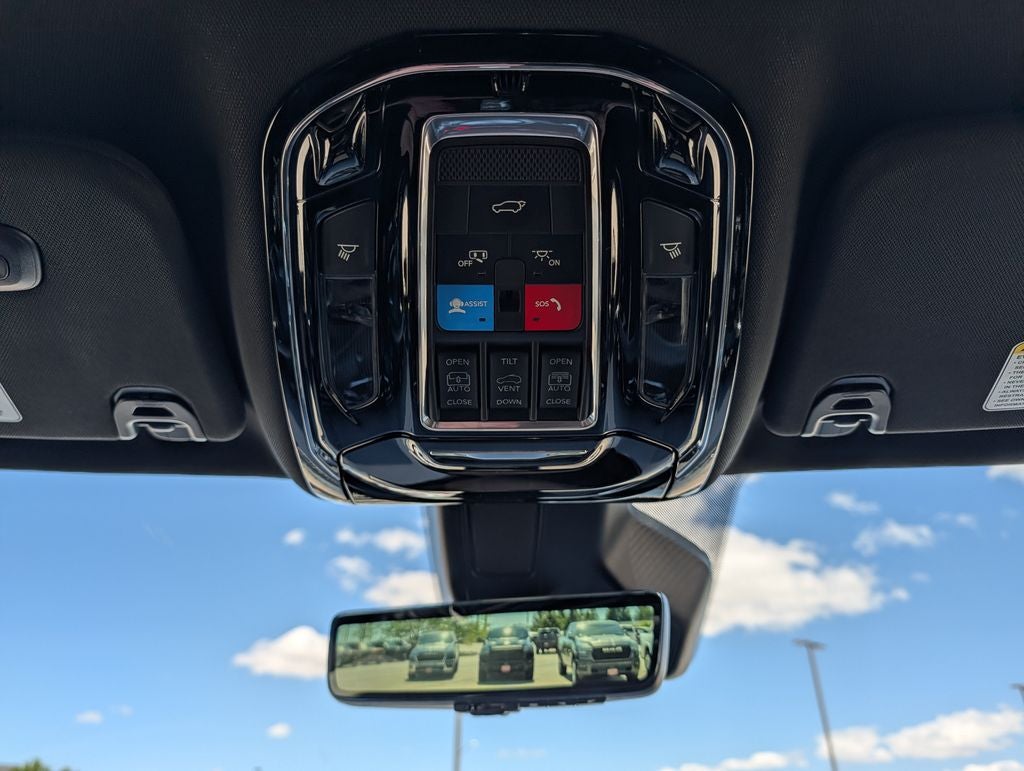 2026 Jeep Grand Wagoneer Summit Obsidian