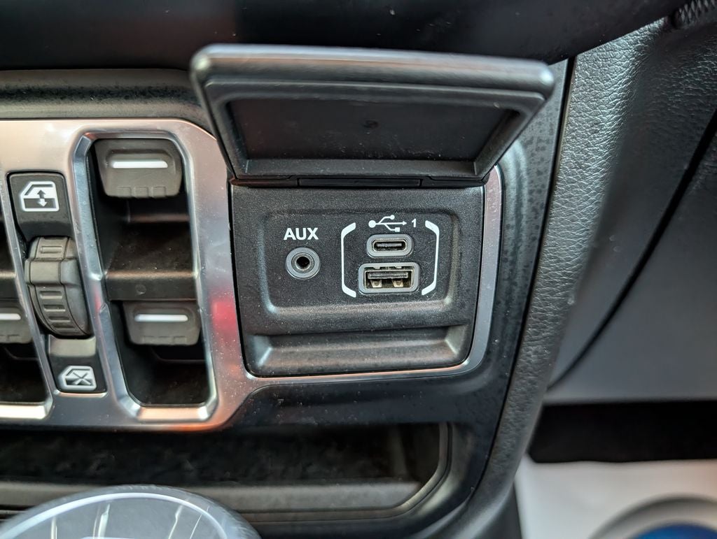 2023 Jeep Gladiator Sport S