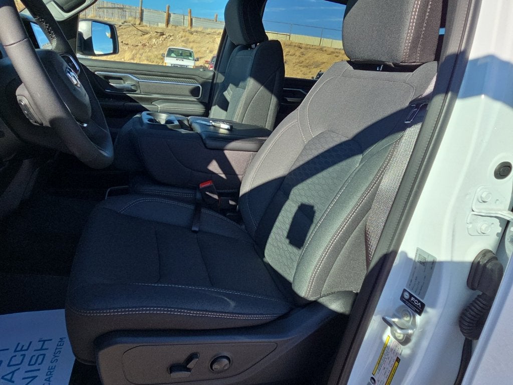 2026 RAM 1500 1500 BIG HORN CREW CAB 4X4 5'7' BOX