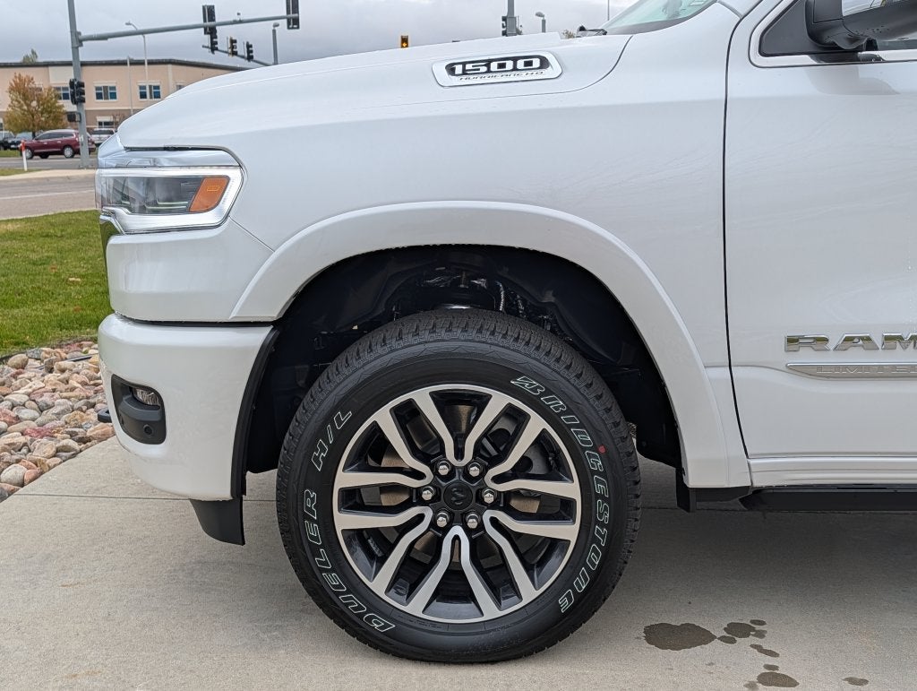 2027 RAM 1500 RAM 1500 LIMITED CREW CAB 4X4 5'7' BOX