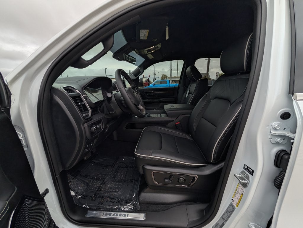 2027 RAM 1500 RAM 1500 LIMITED CREW CAB 4X4 5'7' BOX