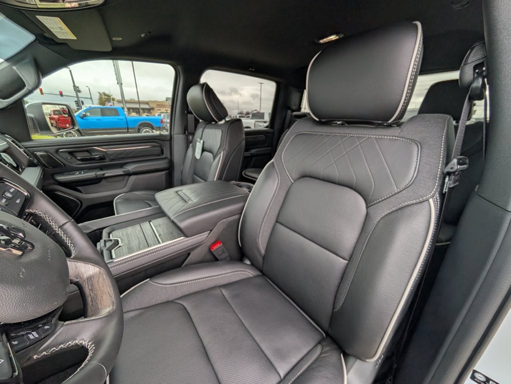 2027 RAM 1500 RAM 1500 LIMITED CREW CAB 4X4 5'7' BOX