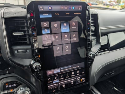 2027 RAM 1500 RAM 1500 LIMITED CREW CAB 4X4 5'7' BOX