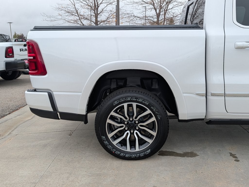2027 RAM 1500 RAM 1500 LIMITED CREW CAB 4X4 5'7' BOX