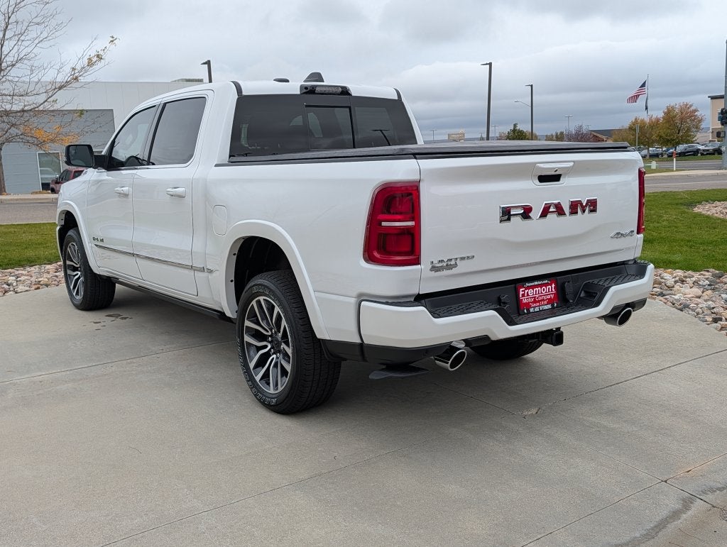 2027 RAM 1500 RAM 1500 LIMITED CREW CAB 4X4 5'7' BOX