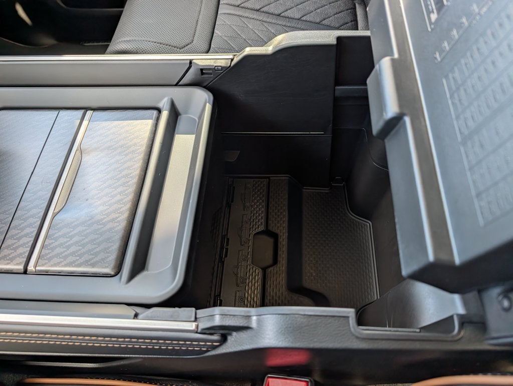 2027 RAM 1500 1500 TUNGSTEN CREW CAB 4X4 5'7' BOX
