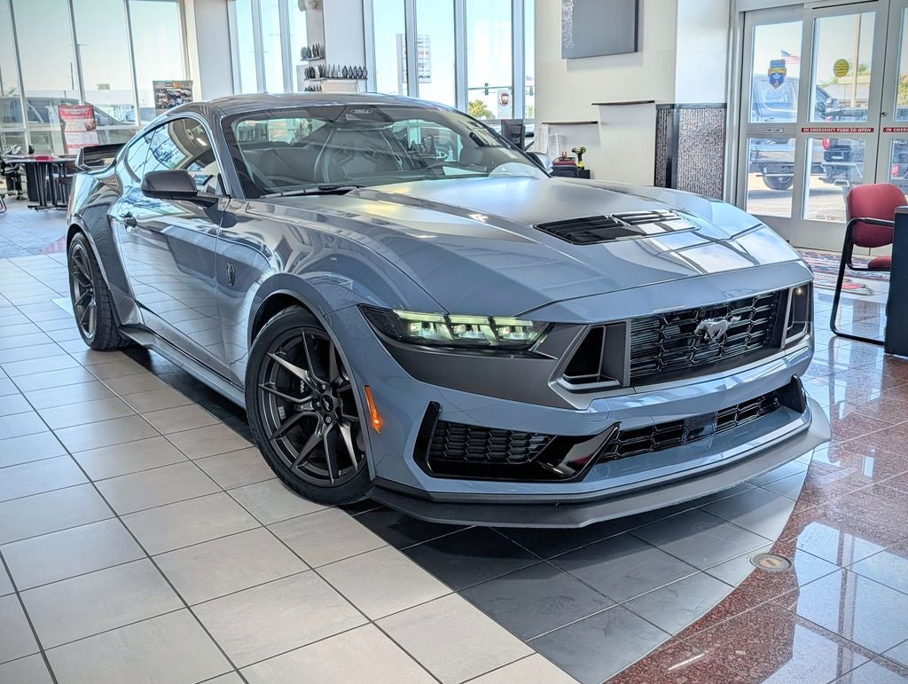2024 Ford Mustang Dark Horse
