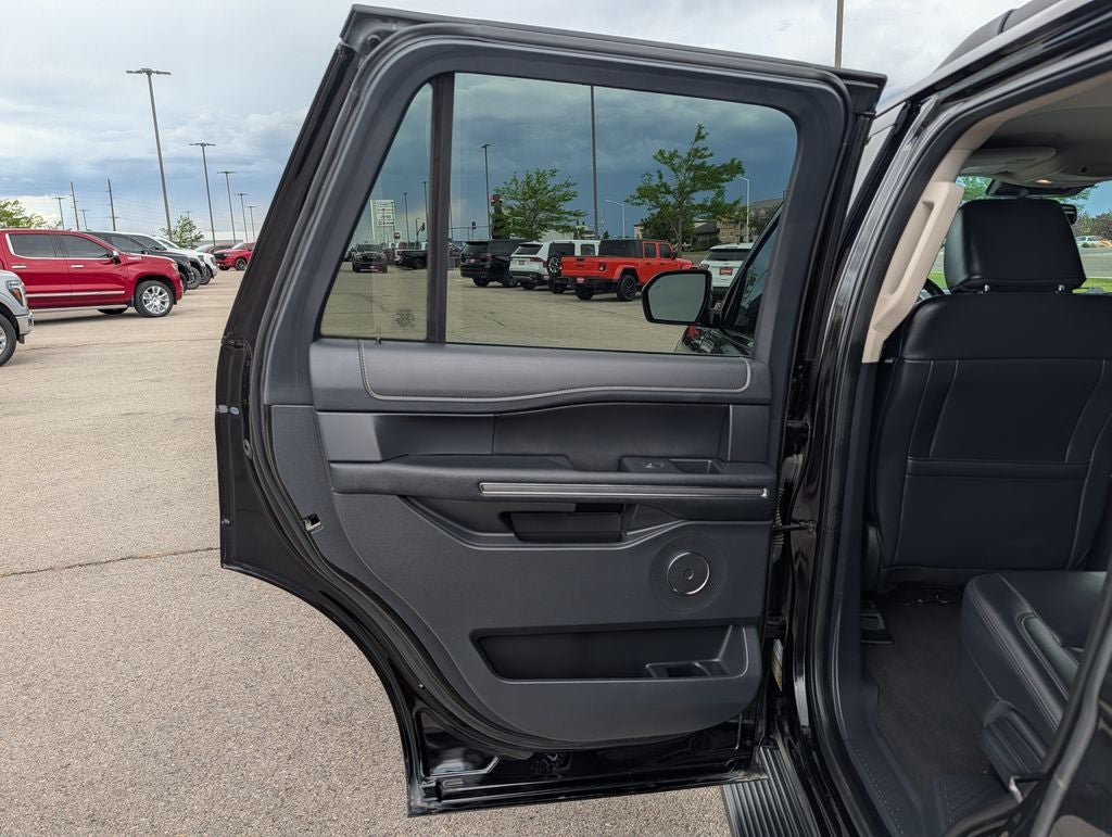 2024 Ford Expedition XLT