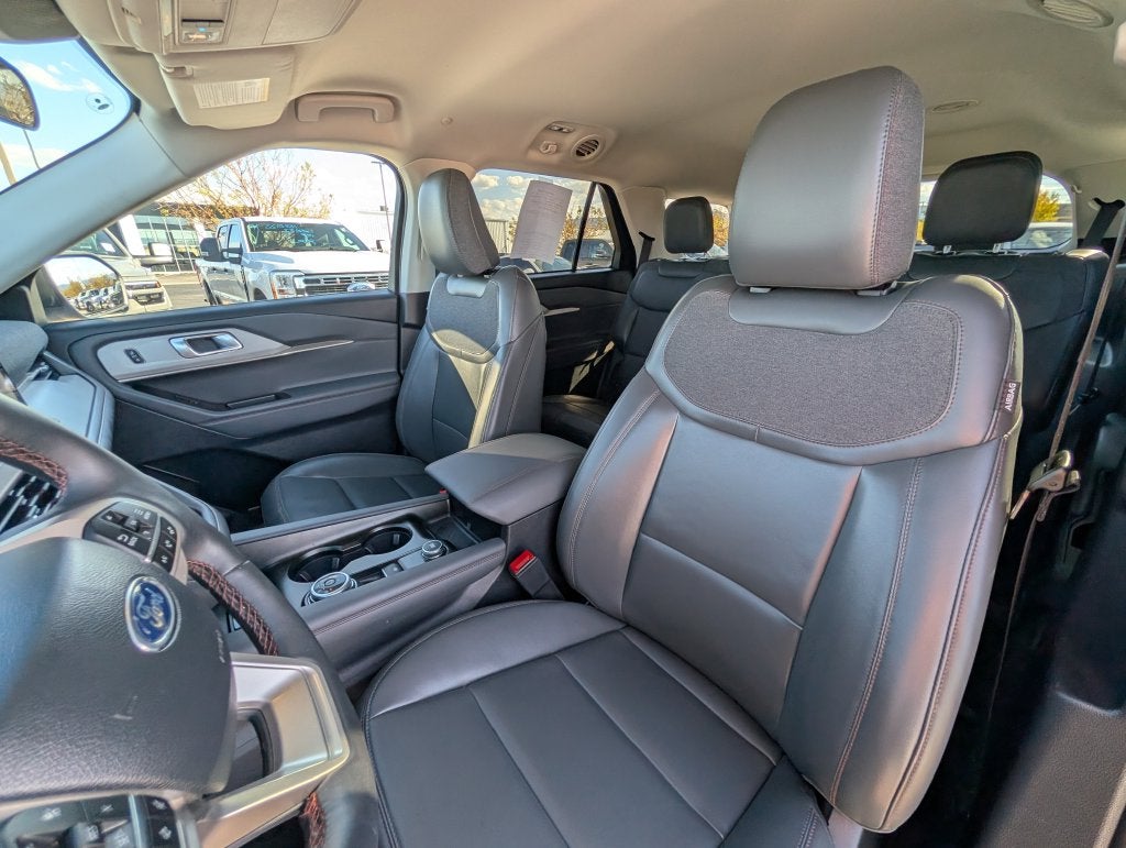 2025 Ford Explorer Active - Photo 21