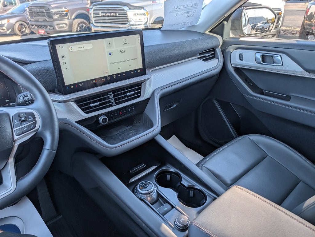 2025 Ford Explorer Active - Photo 27