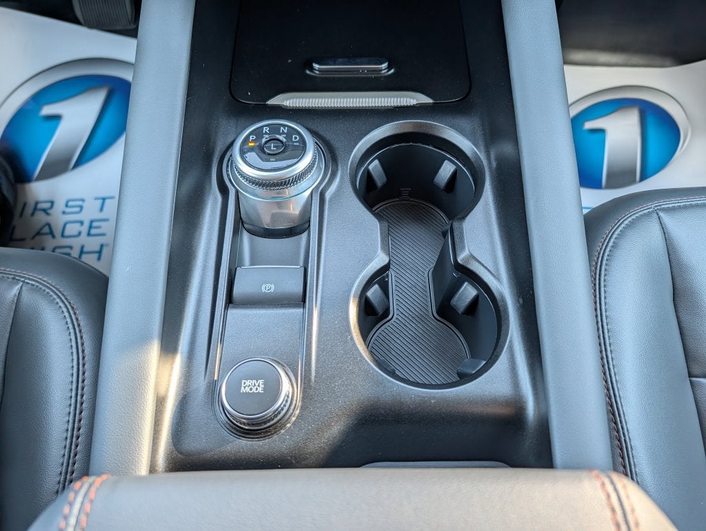 2025 Ford Explorer Active - Photo 28