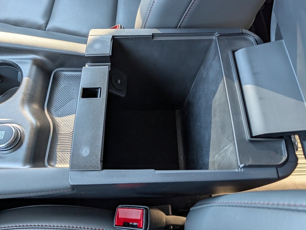 2025 Ford Explorer Active - Photo 36