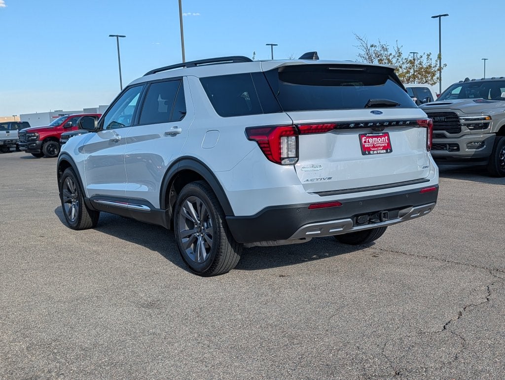 2025 Ford Explorer Active - Photo 7