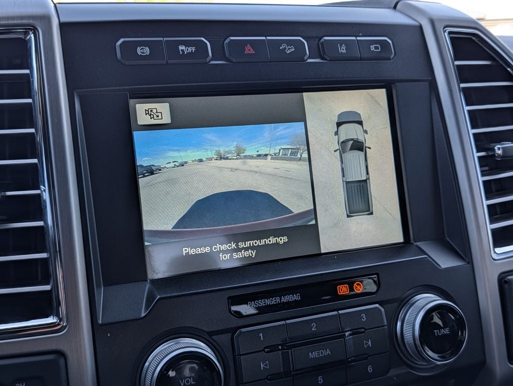 2018 Ford F-250 Super Duty Platinum - Photo 35