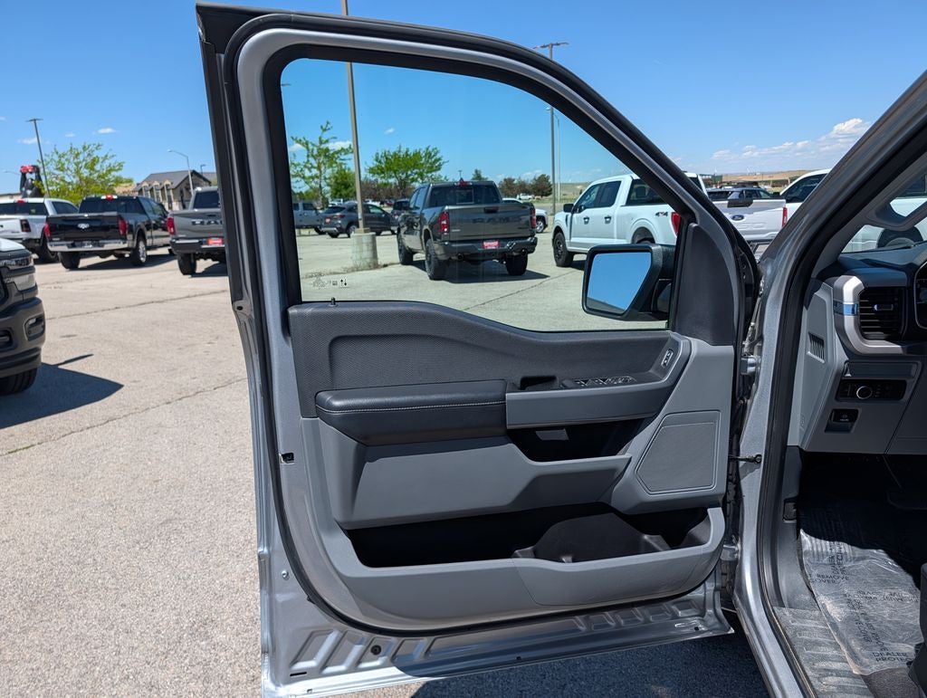 2023 Ford F-150 XL - Photo 13