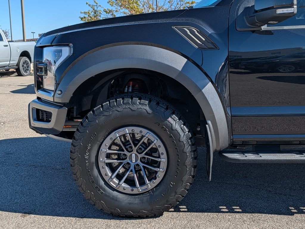 2020 Ford F-150 Raptor - Photo 14