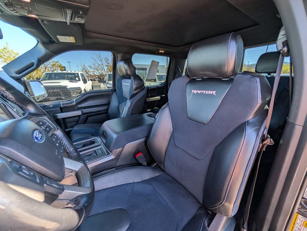 2020 Ford F-150 Raptor - Photo 19