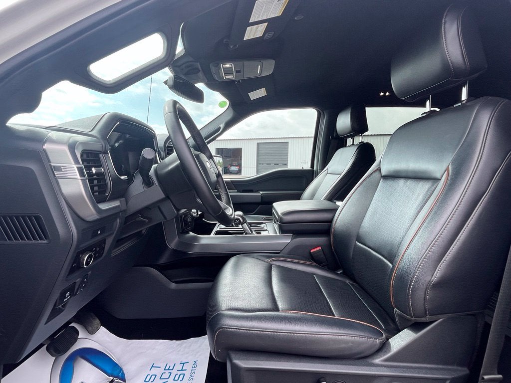 2025 Ford F-150 Lariat 157' 4x4