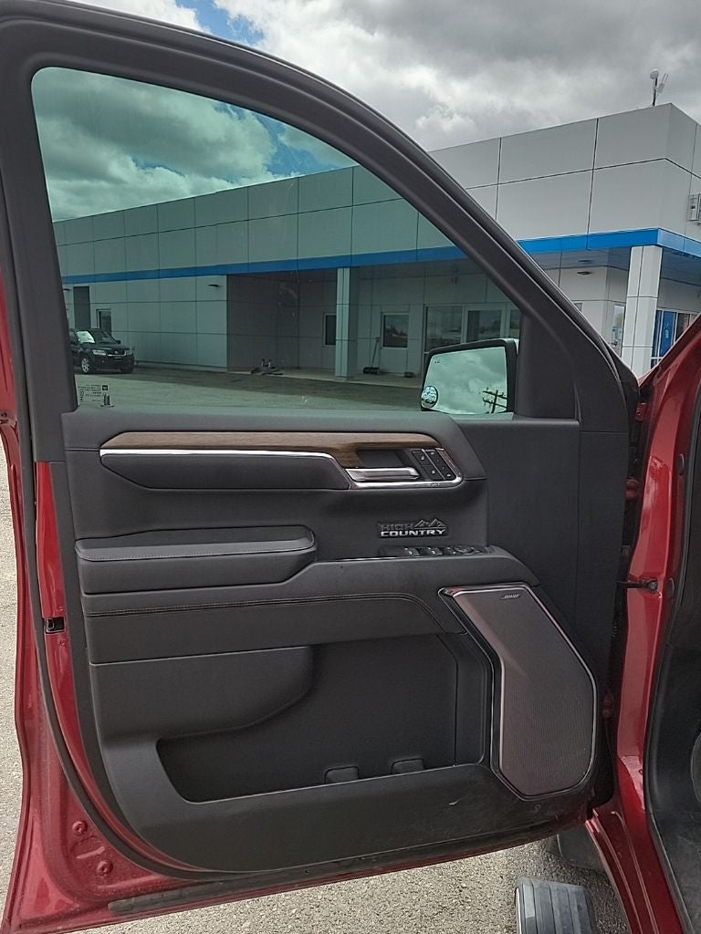 2024 Chevrolet Silverado 1500 High Country - Photo 11