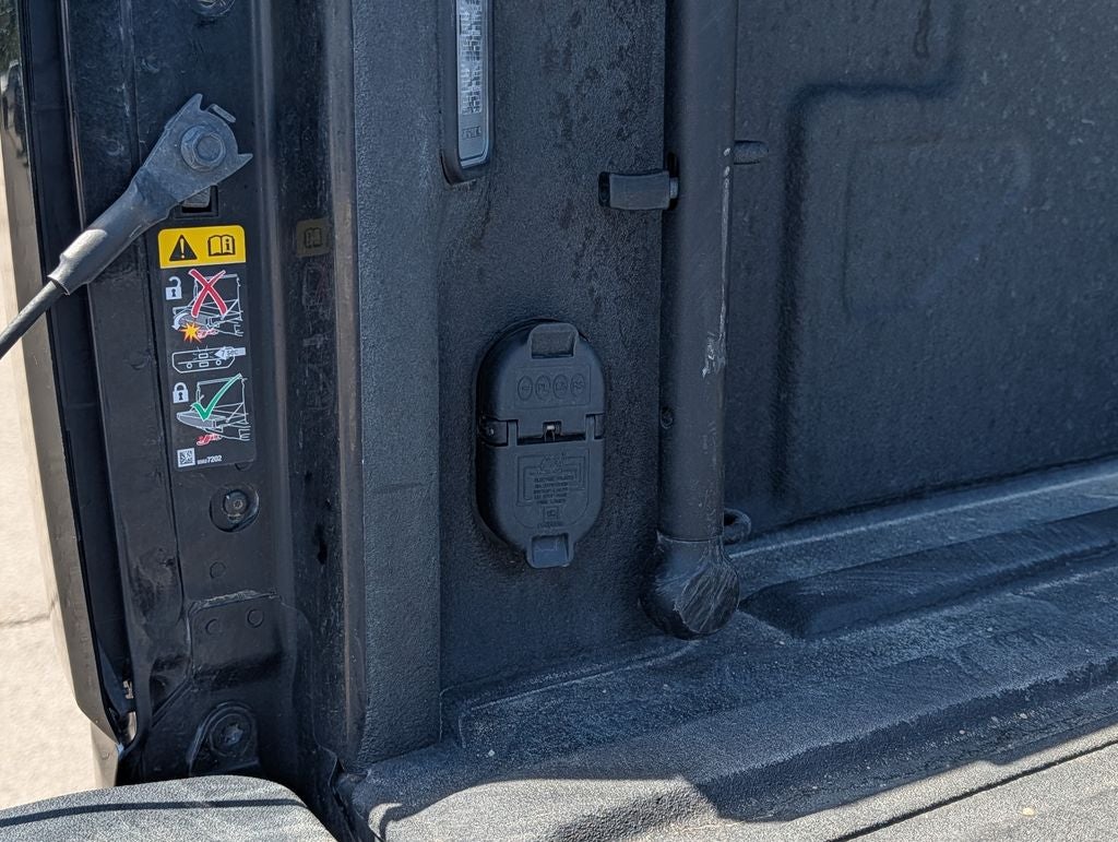 2024 GMC Sierra 3500HD AT4 - Photo 12