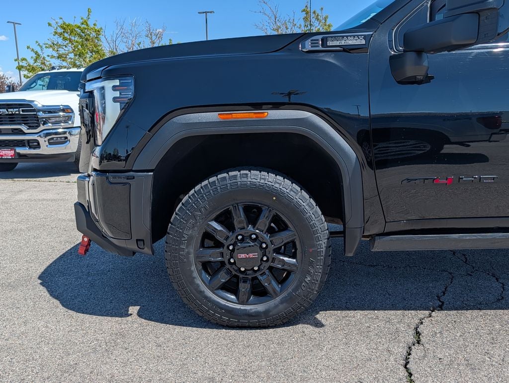 2024 GMC Sierra 3500HD AT4 - Photo 15