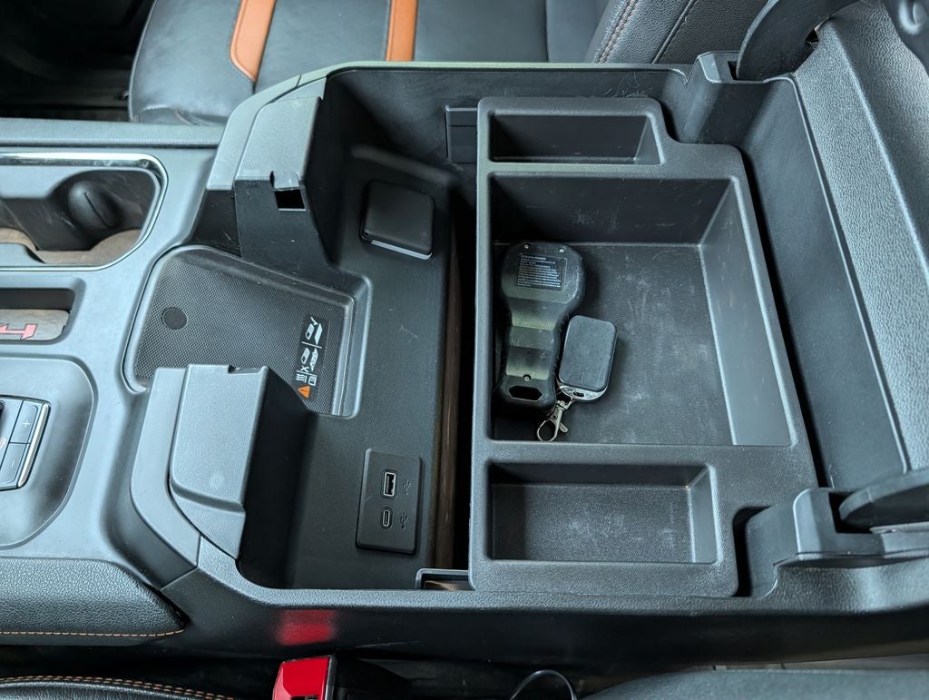 2024 GMC Sierra 3500HD AT4 - Photo 42