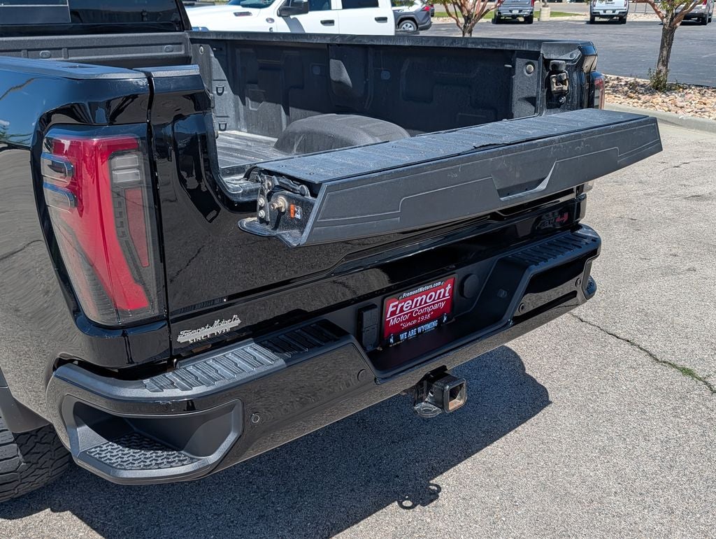2024 GMC Sierra 3500HD AT4 - Photo 8