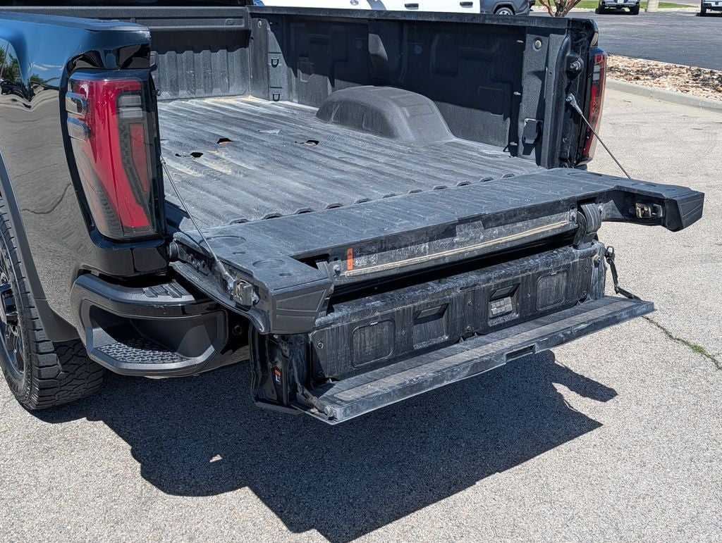 2024 GMC Sierra 3500HD AT4 - Photo 9