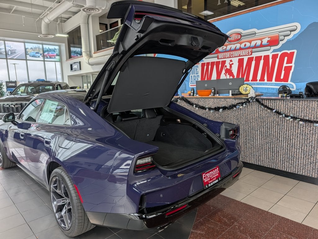 2027 Dodge Charger Scat Pack Plus