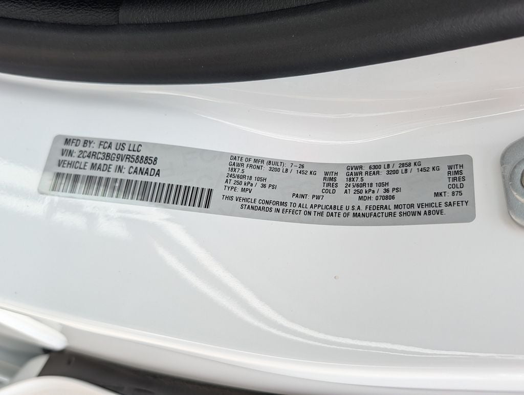 2027 Chrysler Pacifica Select AWD