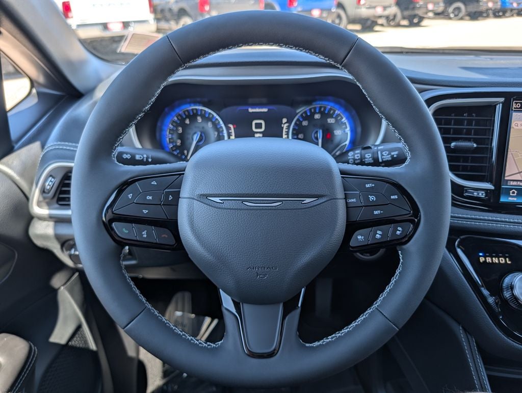 2027 Chrysler Pacifica Limited
