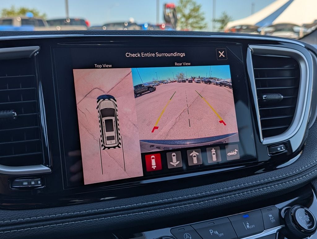 2027 Chrysler Pacifica Limited