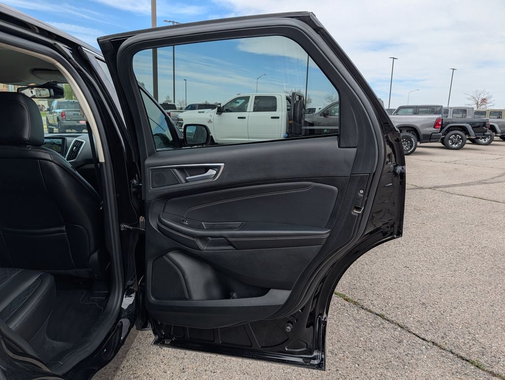 2024 Ford Edge Titanium - Photo 42