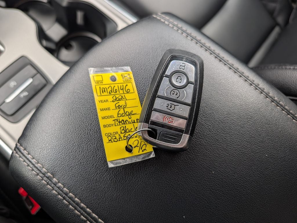 2024 Ford Edge Titanium - Photo 49