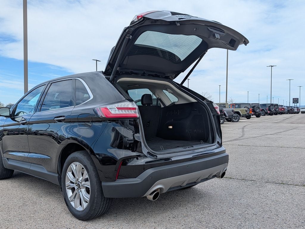2024 Ford Edge Titanium - Photo 8