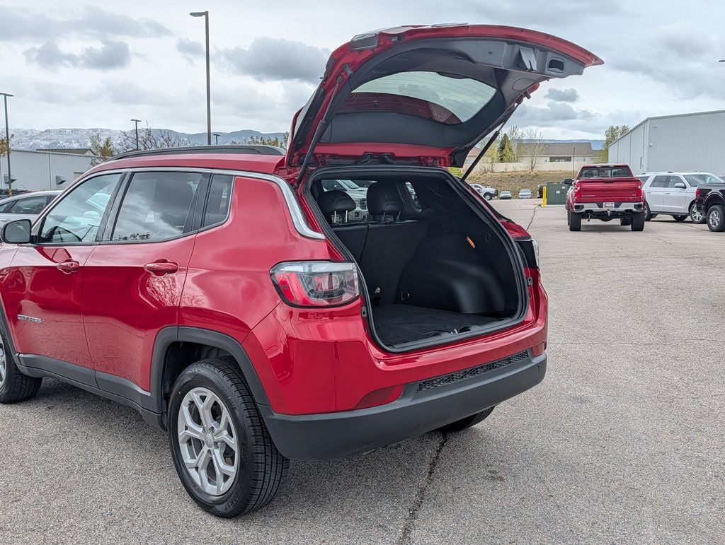 2024 Jeep Compass Latitude - Photo 8