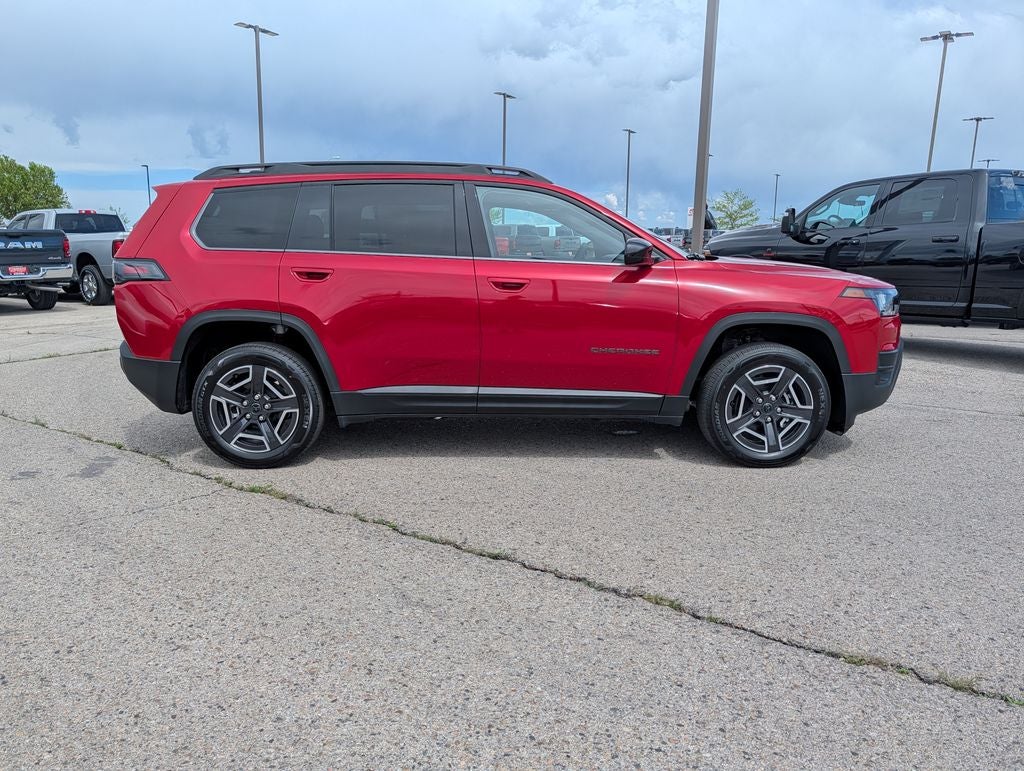 2026 Jeep Cherokee Laredo