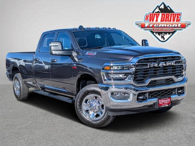 2027 RAM 3500 RAM 3500 TRADESMAN CREW CAB 4X4 8' BOX