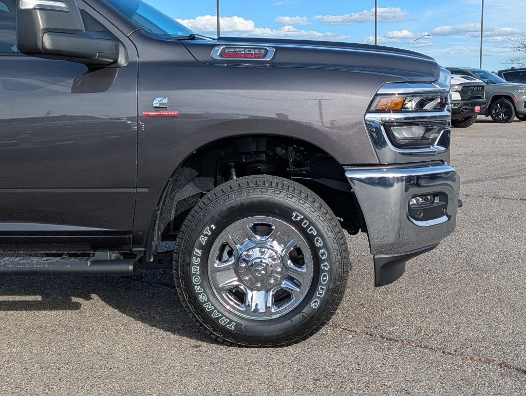 2027 RAM 2500 2500 TRADESMAN CREW CAB 4X4 6'4' BOX