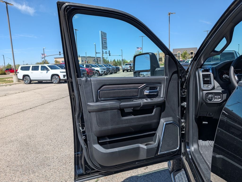 2026 RAM 2500 Laramie Night Edition