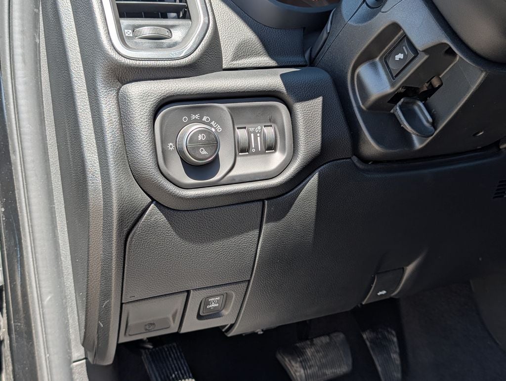 2026 RAM 2500 Laramie Night Edition